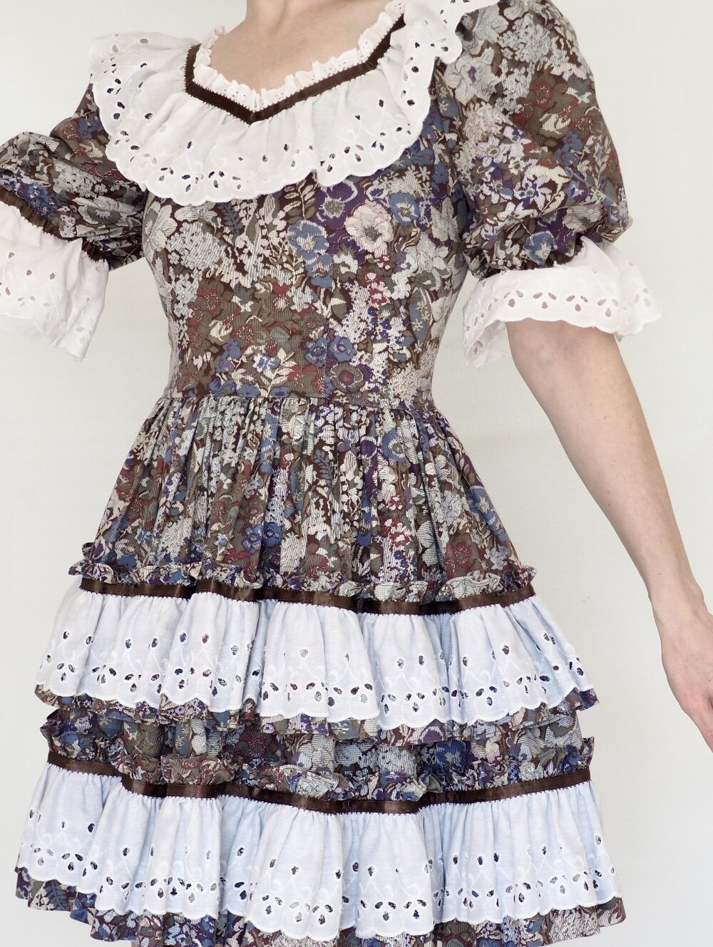 Vintage Square Dance Dress Eyelet Ruffle Prairie Puff Sleeve Tiered Mini Kawaii